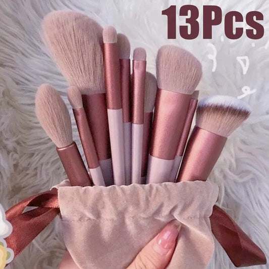 Ultimate Glamour Collection: 13-Piece Makeup Brush Set with Luxe Bag – Enhance Your Beauty Routine!